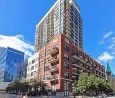 210 S Desplaines Street, Chicago, IL 60661