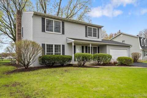 554 Carriage Hill Road, Naperville, IL 60565