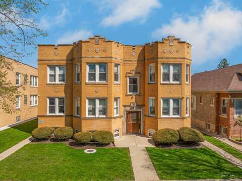 5142 W Nelson Street, Chicago, IL 60641