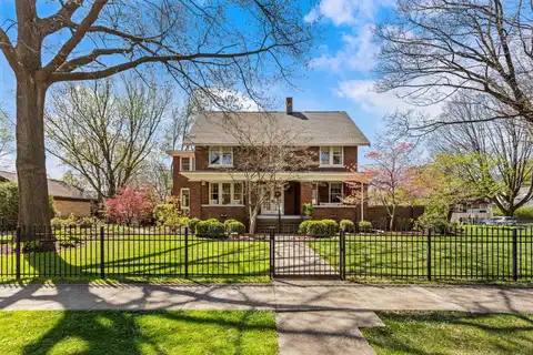 915 W Clark Street, Champaign, IL 61821