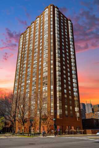 899 S Plymouth Court, Chicago, IL 60605