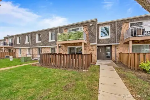 4704 Euclid Avenue, Rolling Meadows, IL 60008
