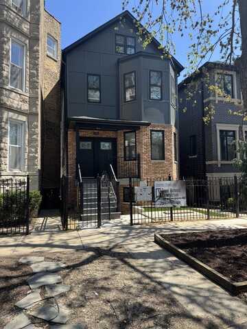 1709 N Maplewood Avenue, Chicago, IL 60647