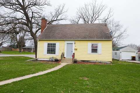 900 GARFIELD Street, Harvard, IL 60033