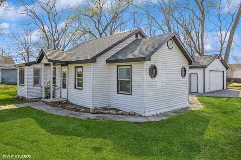 313 Tia Juana Drive, Lakemoor, IL 60051