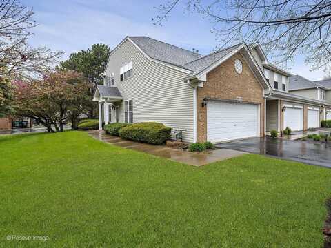 2825 Collins Court, Naperville, IL 60563