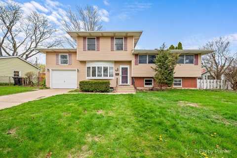 10 W James Way, Cary, IL 60013