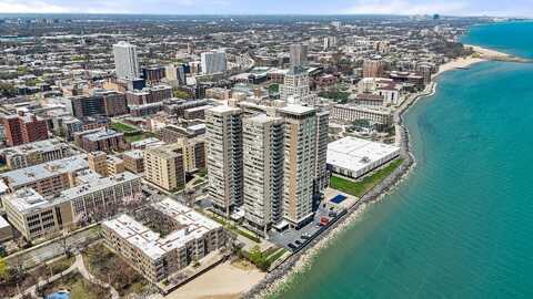 6301 N Sheridan Road, Chicago, IL 60660
