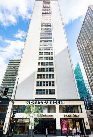535 N MICHIGAN Avenue, Chicago, IL 60611