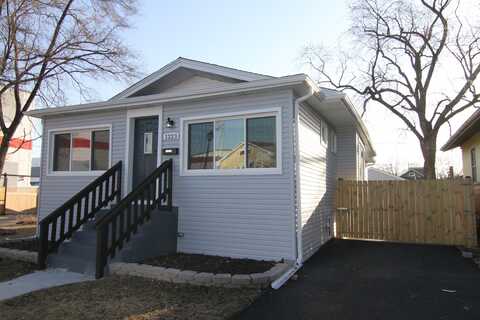 1223 S 21st Avenue, Maywood, IL 60153