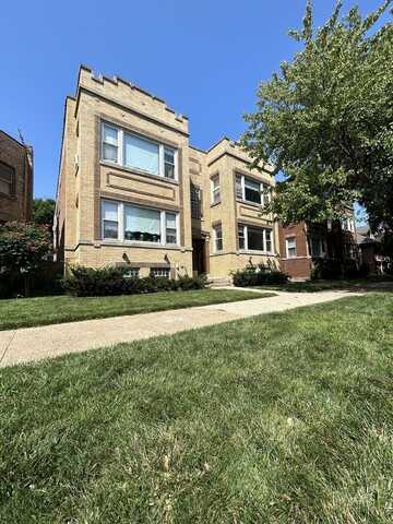 3710 N Whipple Street, Chicago, IL 60618