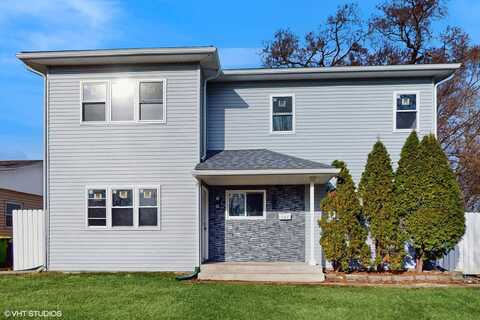 290 E Norman Lane, Wheeling, IL 60090
