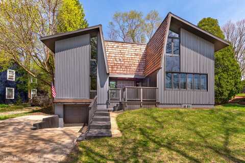 224 Park Avenue, Cary, IL 60013
