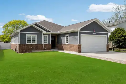 8029 98th Street, Palos Hills, IL 60465