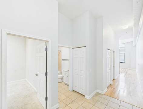 8 W Monroe Street, Chicago, IL 60603
