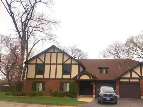 11241 Sycamore Lane, Palos Hills, IL 60465