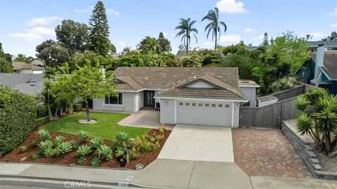 729 Crest Drive, Encinitas, CA 92024