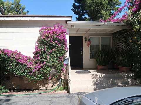 6954 Balcom Avenue, Reseda, CA 91335