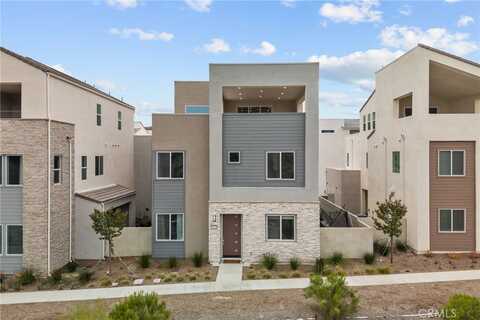27144 Skyland Way, Stevenson Ranch, CA 91381