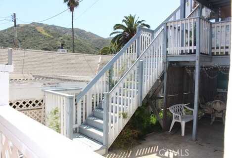 320 Metropole Avenue, Avalon, CA 90704
