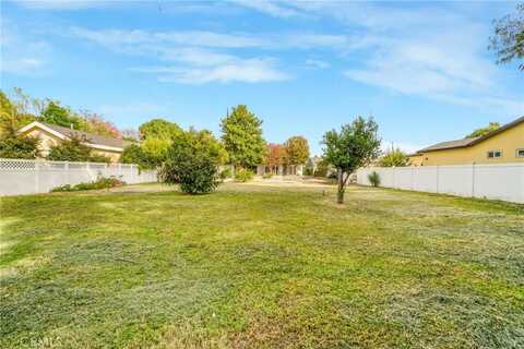 8833 Encino Avenue, Sherwood Forest, CA 91325