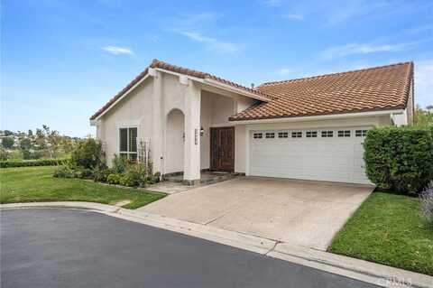 27794 Via Sarasate, Mission Viejo, CA 92692