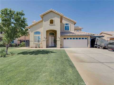 2710 Lenrey Avenue, El Centro, CA 92243