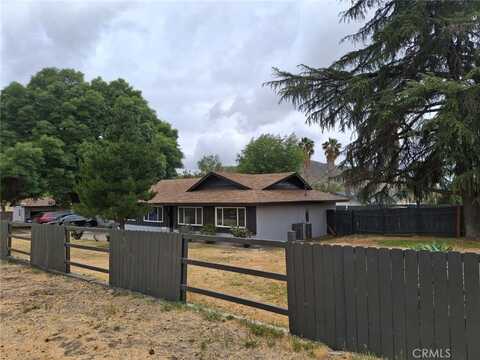22738 Scott Street, Colton, CA 92324