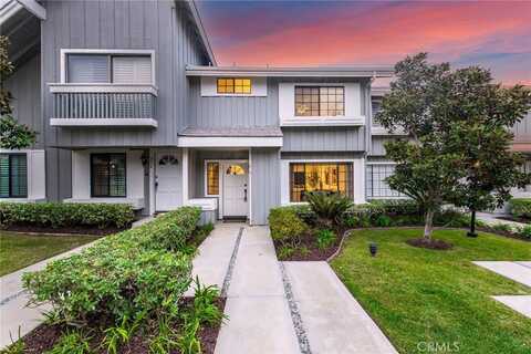 326 Regatta Way, Seal Beach, CA 90740