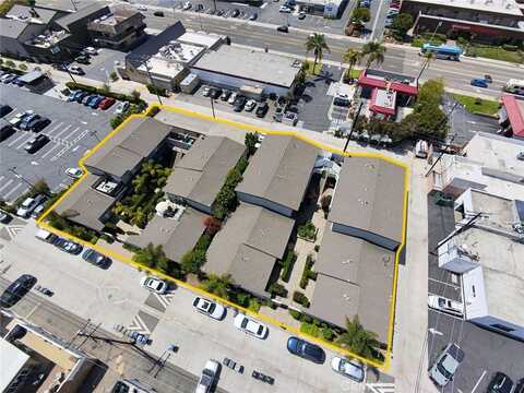 313 E 17th Street, Costa Mesa, CA 92627