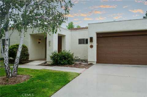 586 Racquet Club Lane, Thousand Oaks, CA 91360
