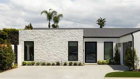 286 Cecil Place, Costa Mesa, CA 92627