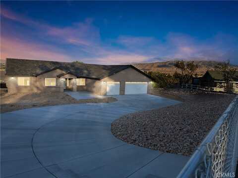 19000 Covina Street, Hesperia, CA 92345