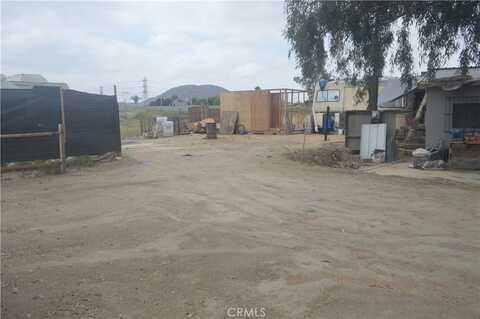 19049 Jurupa Avenue, Bloomington, CA 92316