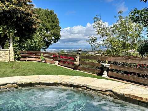 27064 Sunnyridge Road, Palos Verdes Peninsula, CA 90274