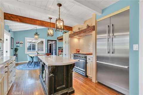 27064 Sunnyridge Road, Palos Verdes Peninsula, CA 90274