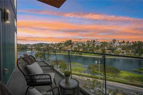 614 Belmont Avenue, Los Angeles, CA 90026