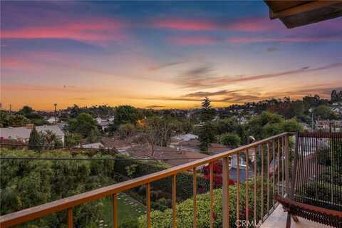 2976 Avenel Terrace, Los Angeles, CA 90039
