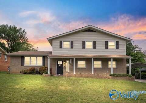 2216 Fairfax Street, Huntsville, AL 35811