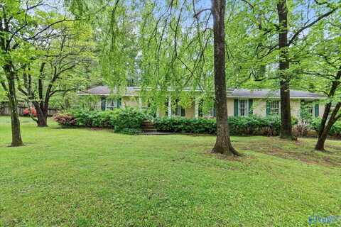 402 Brookwood Drive E, Athens, AL 35613