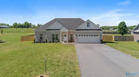 218 Old Vaughn Bridge Road, Hartselle, AL 35640