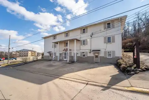 484 Inglewood Boulevard, Morgantown, WV 26505
