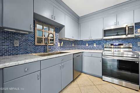 3591 KERNAN Boulevard, Jacksonville, FL 32224