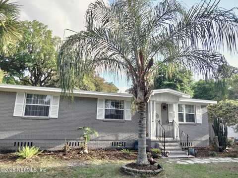 512 CLINTON Drive, Orange Park, FL 32073