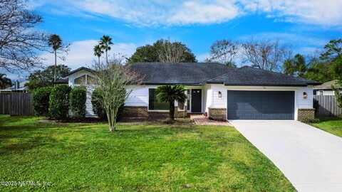 14127 CRYSTAL COVE Drive, Jacksonville, FL 32224
