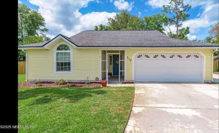 718 MARTINIQUE Court, Fleming Island, FL 32003