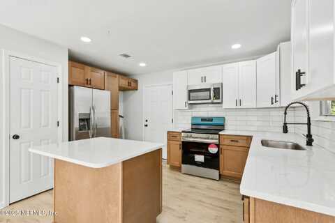 3078 DIGNAN Street, Jacksonville, FL 32254