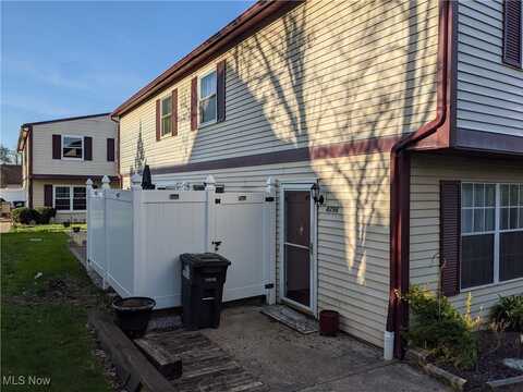4296 Bennington Boulevard, Brunswick, OH 44212