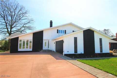 159 Claremont Drive, Brunswick, OH 44212