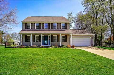 6991 White Pine Drive, Ravenna, OH 44266